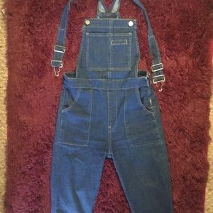 Beautiful Bellbottom overalls